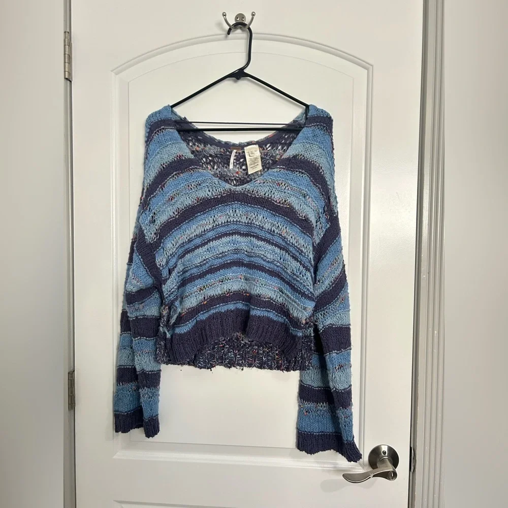 Free People Lake Life Pullover Sweater Bottled Blue Combo size small Chunky Knit - Picture 13 of 13